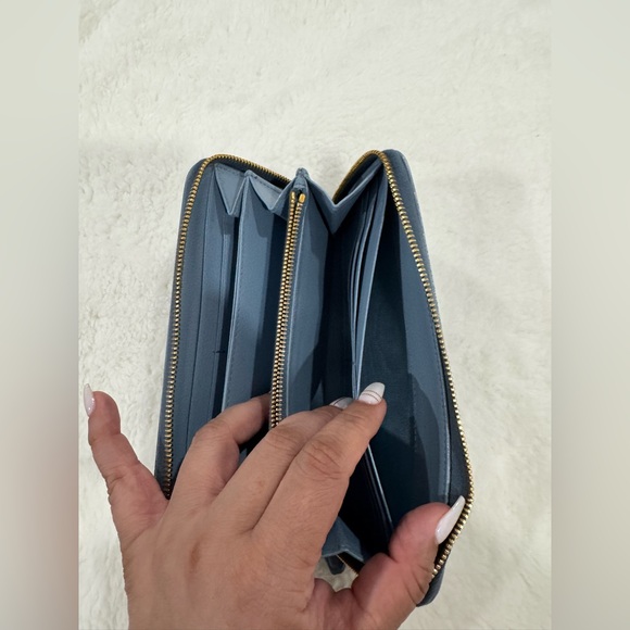 Light blue Prada long zippy wallet (soft leather) - Picture 8 of 9